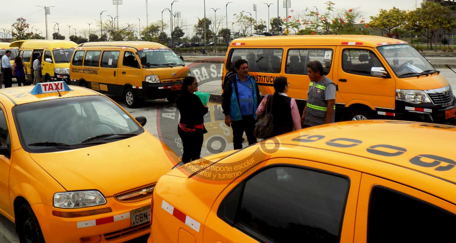 Transporte escolar, institucional y turístico de Agua Clara